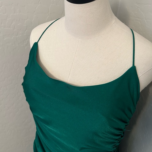 NEW JOVANI SZ 12 EMERALD GREEN SATIN CORSET LACE UP FORMAL EVENING GOWN - Picture 4 of 16